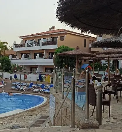Appartement Lovley One Bed With Garden And Swimming Pool